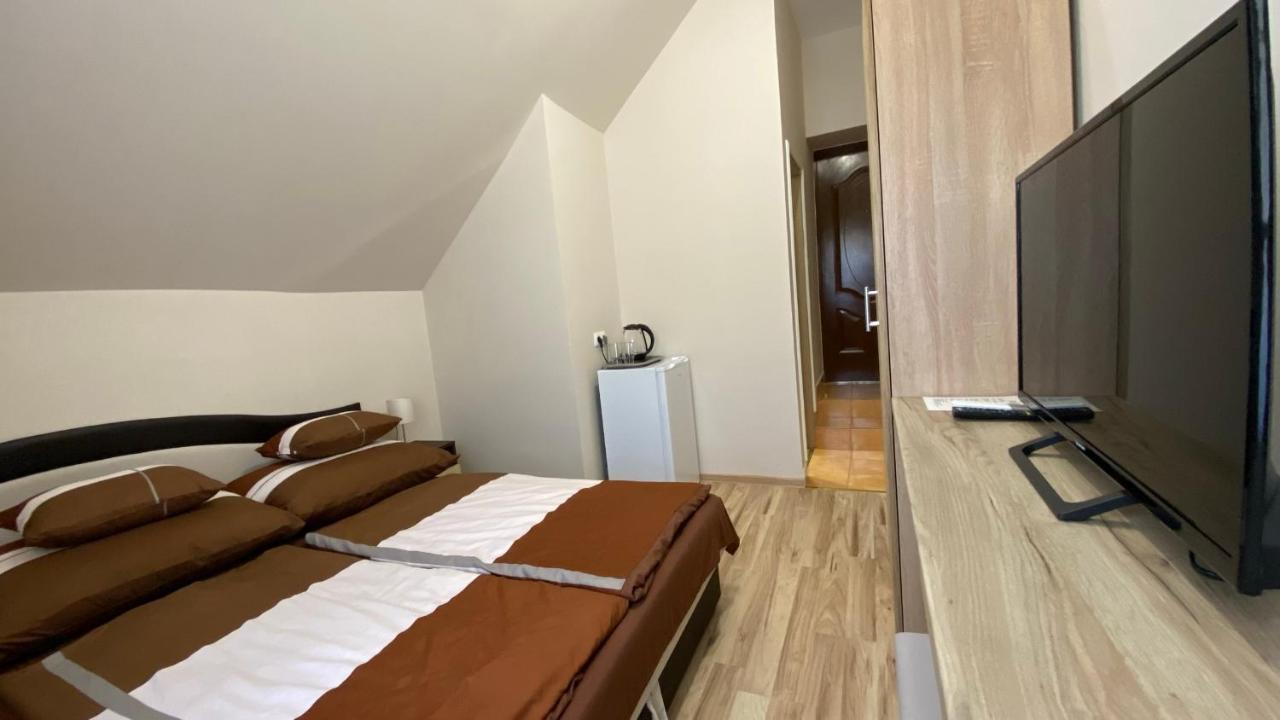 Korall Apartman Balatonfuzfo Exterior foto