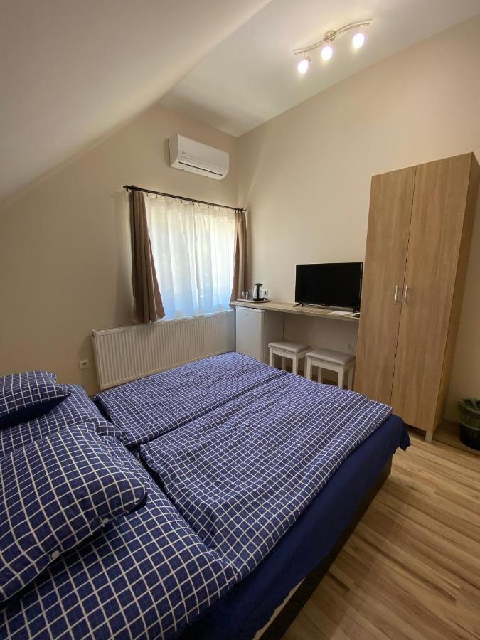 Korall Apartman Balatonfuzfo Exterior foto
