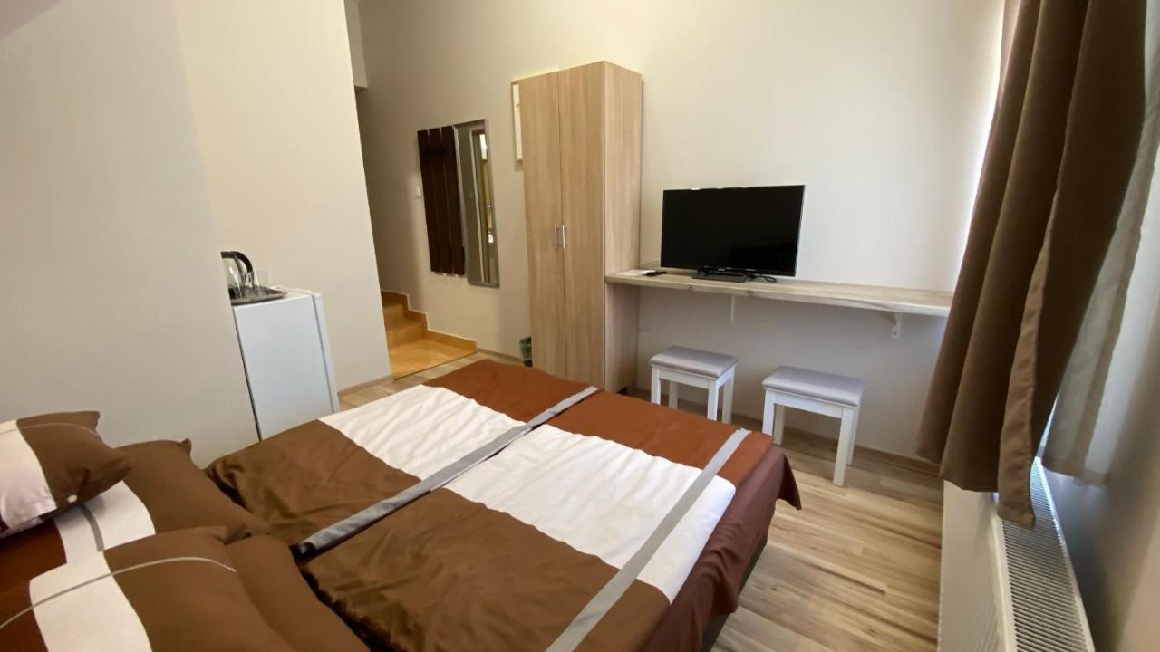 Korall Apartman Balatonfuzfo Exterior foto