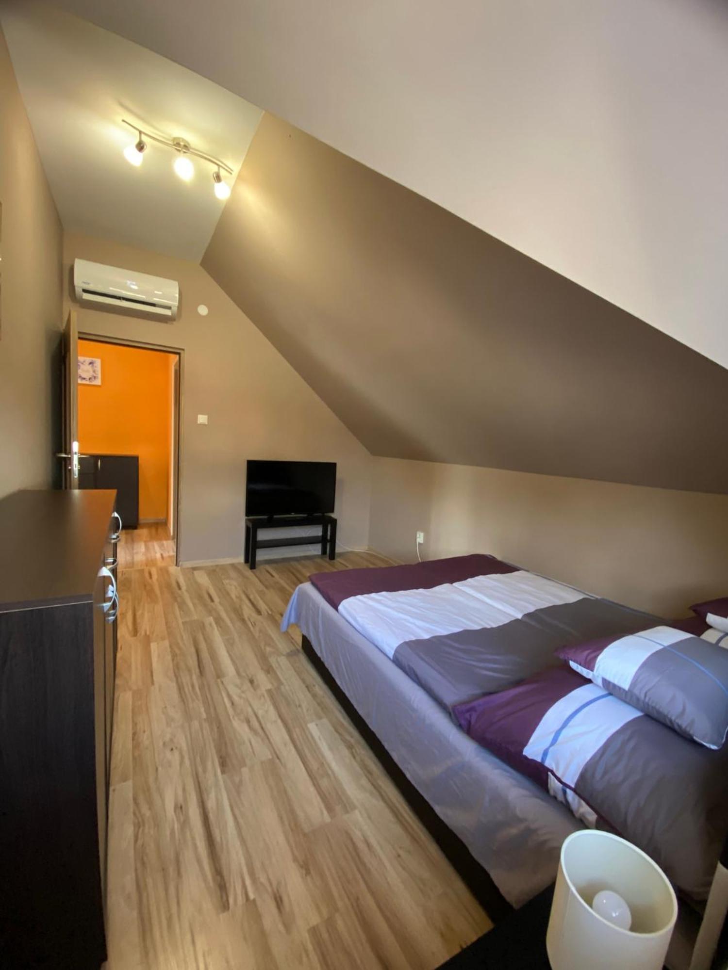 Korall Apartman Balatonfuzfo Exterior foto
