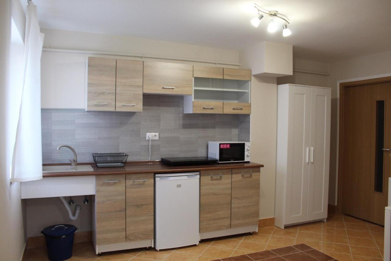 Korall Apartman Balatonfuzfo Exterior foto